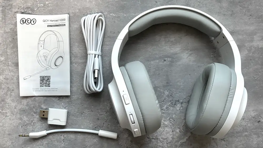 QCY Heroad V200の内容物
